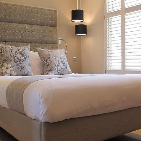 Boutique Barclay House London Townhouse - West London, Kensington, Chelsea, Fulham Bed and Breakfast Exteriör bild